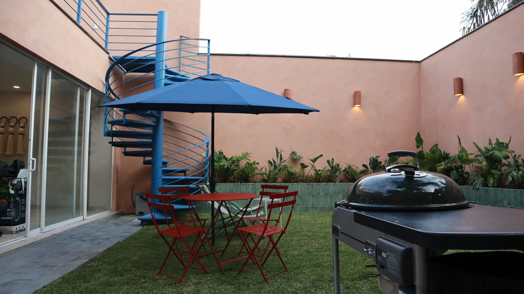 Jardín privado  y BBQ